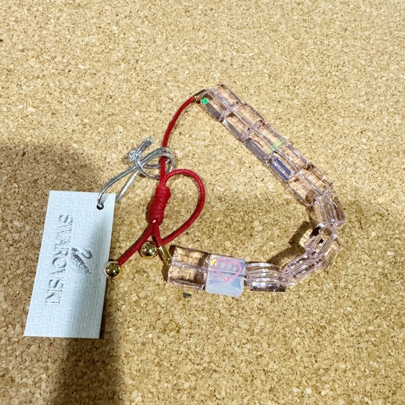 SWAROVSKI Letra Symbolic Crystal Bracelet Jewelry Collection- Heart Pink - Picture 7 of 7